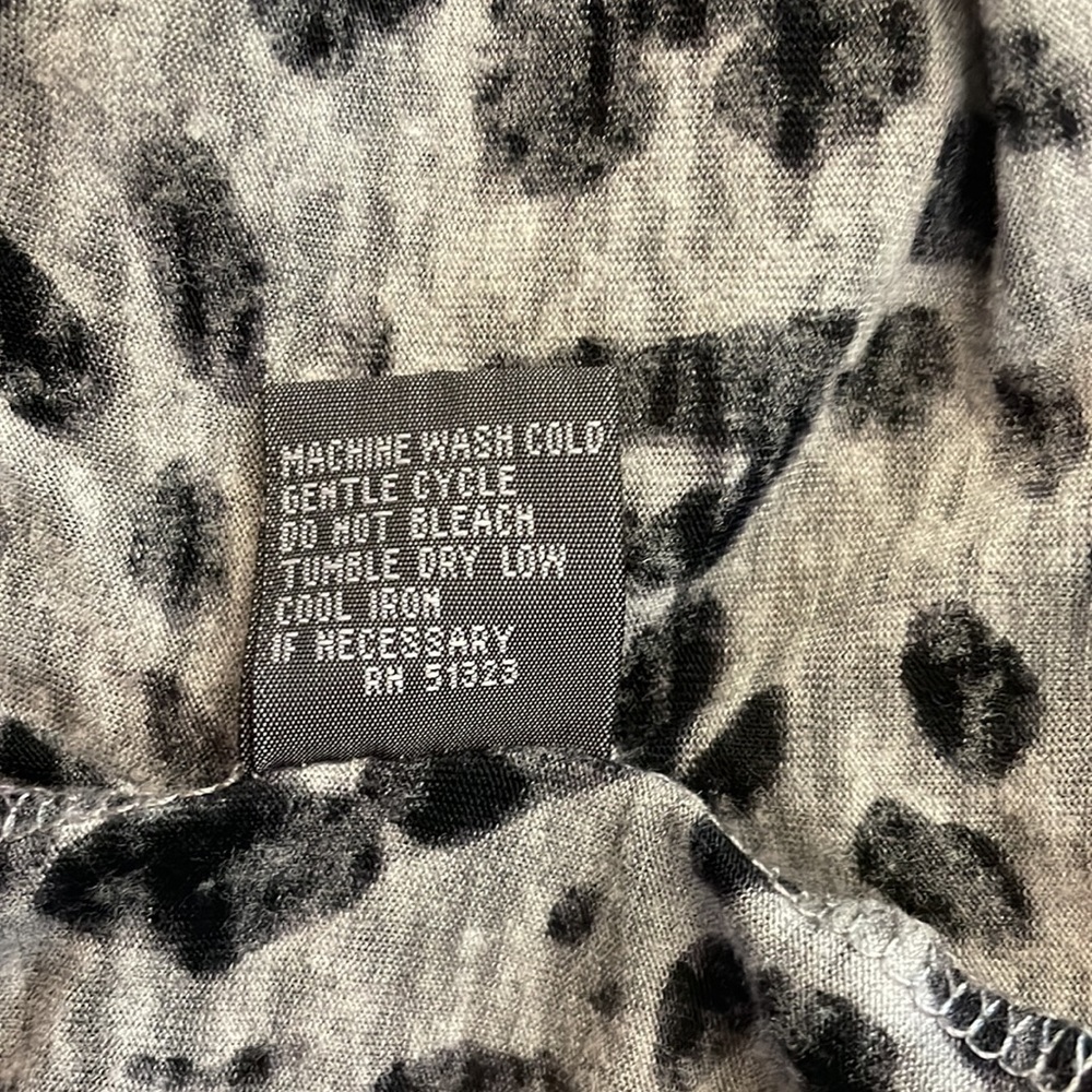 KENNETH COLE REACTION Top - Picture 9 of 10